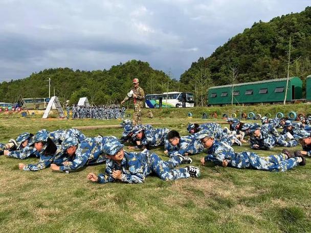 义乌军训团建景点,锻造团队精神,体验军事魅力 第2张 义乌军训团建景点,锻造团队精神,体验军事魅力 第2张