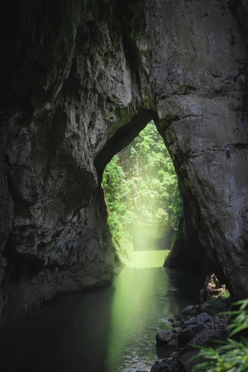九洞天景区,大自然的鬼斧神工，探寻神秘溶洞的奇幻之旅