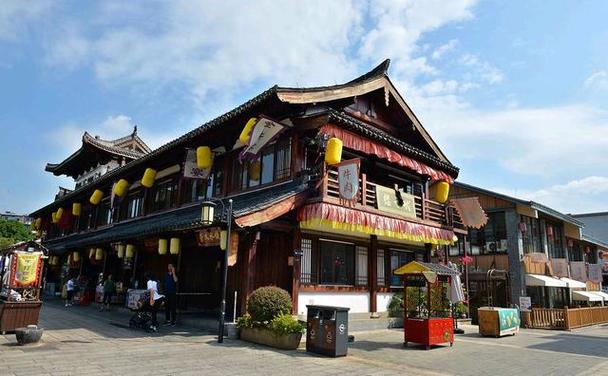 千年古韵，现代风情_成都宋朝景点的时光之旅