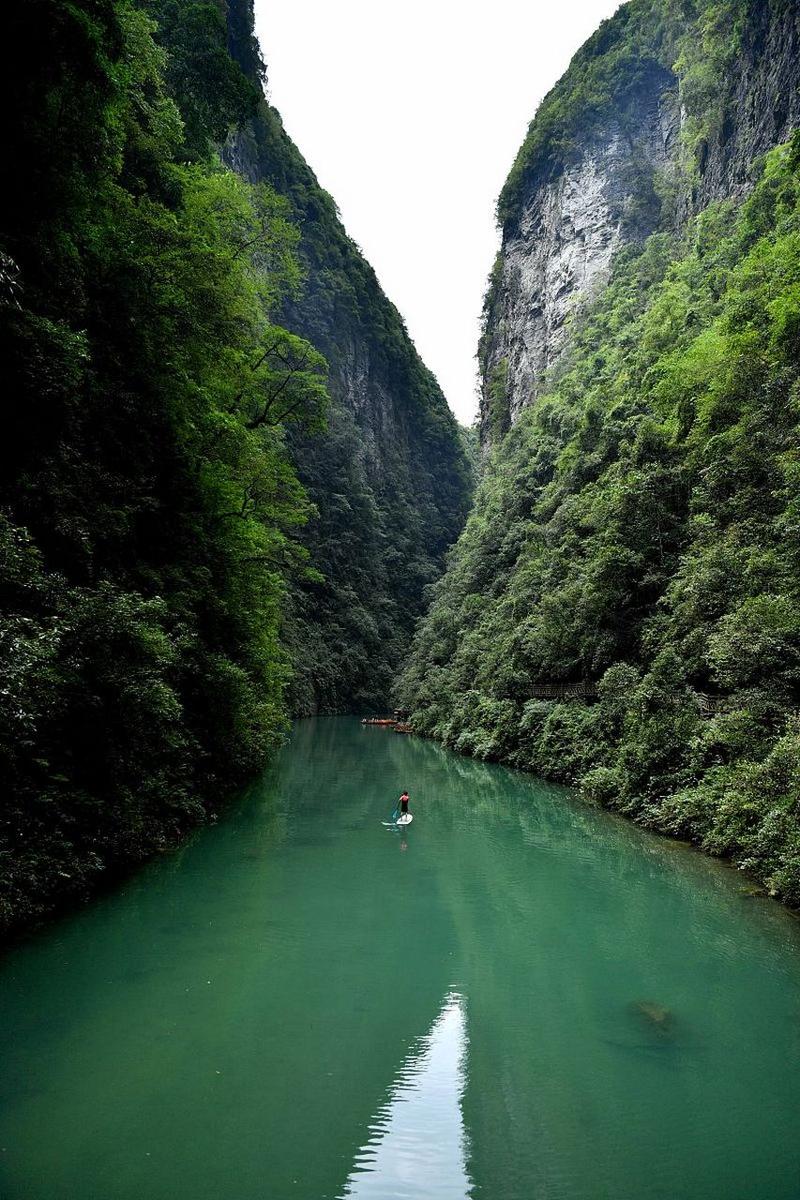 博览群山，探秘自然之美_走进中国著名的旅游景点
