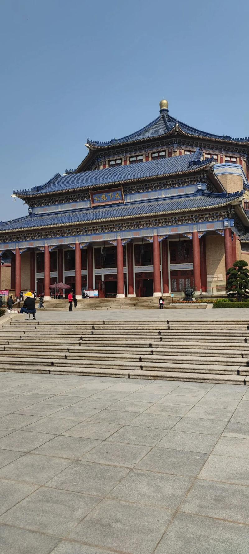 中山特色建筑景点,品味历史文化，领略建筑之美