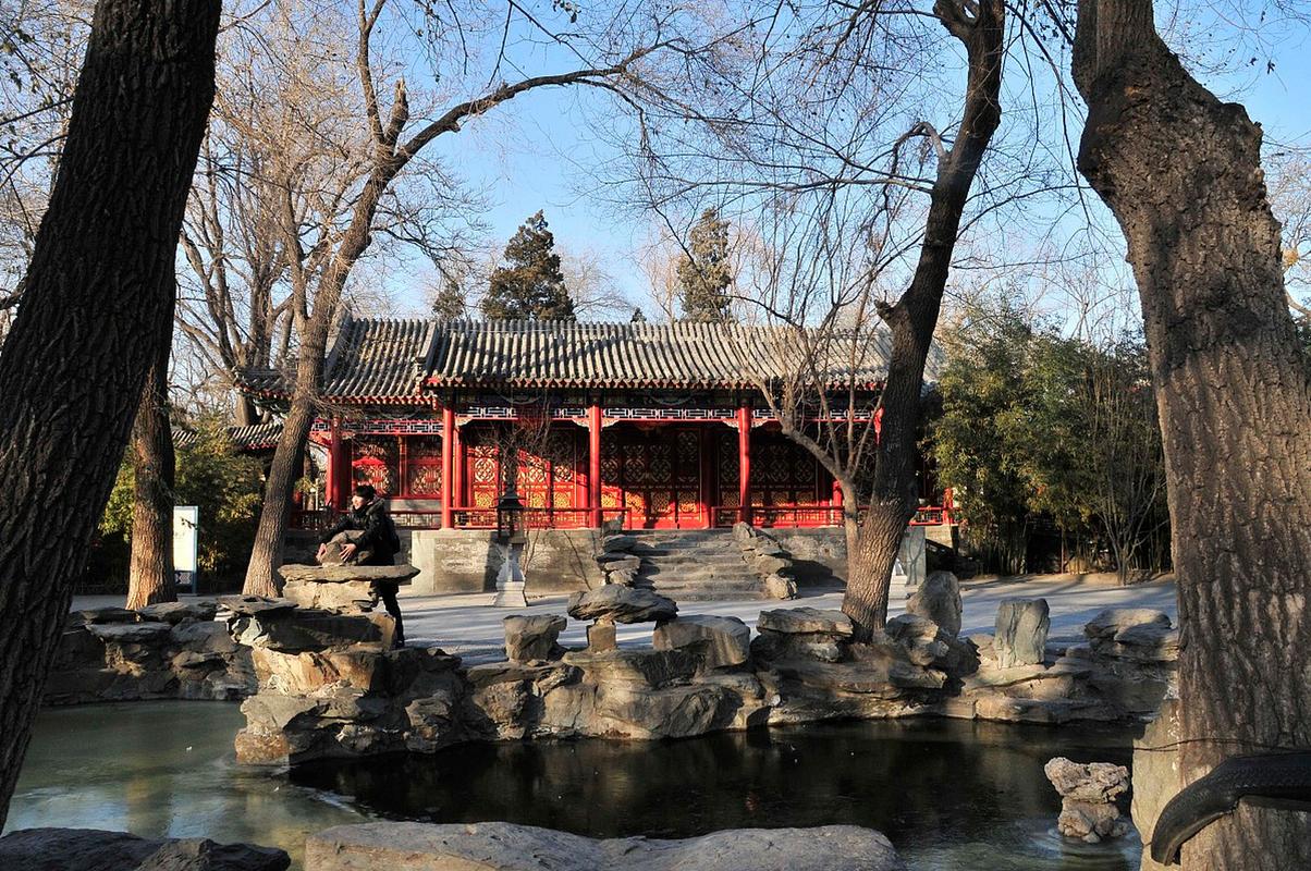 北凉王府,千年古韵，穿越时空的皇家园林之旅