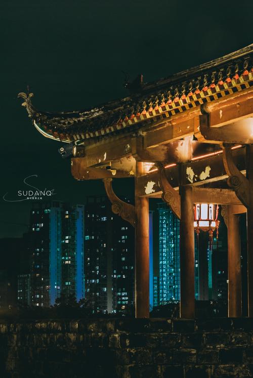 夜游武昌,探寻历史与现代交融的魅力之旅 第2张 夜游武昌,探寻历史与现代交融的魅力之旅 第2张