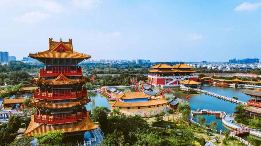 开封大型游园,穿越千年时光，感受古都魅力