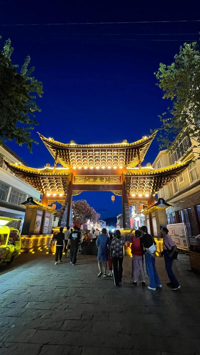 探寻古韵板桥青龙街,历史文化与现代魅力的交融之地 第2张 探寻古韵板桥青龙街,历史文化与现代魅力的交融之地 第2张