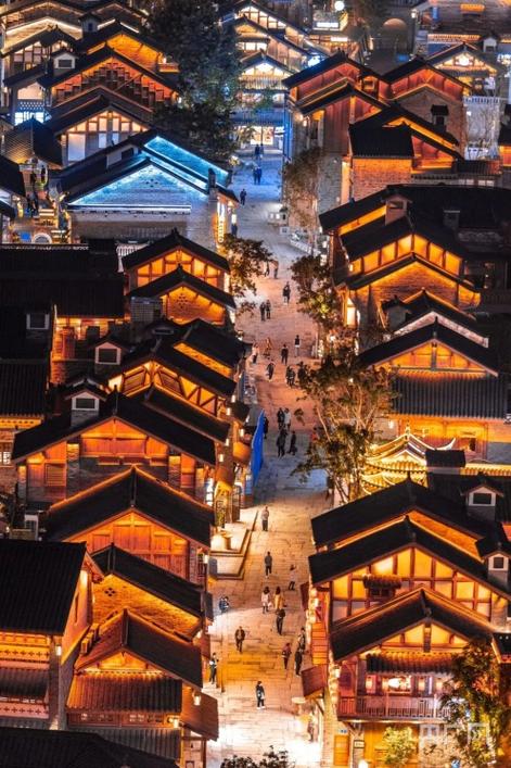 探寻山城魅力,重庆渝中区的历史文化之旅 第2张 探寻山城魅力,重庆渝中区的历史文化之旅 第2张