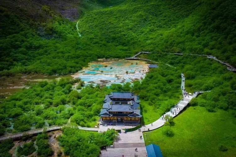 探寻松潘观景台,自然与历史的交融之地  第2张