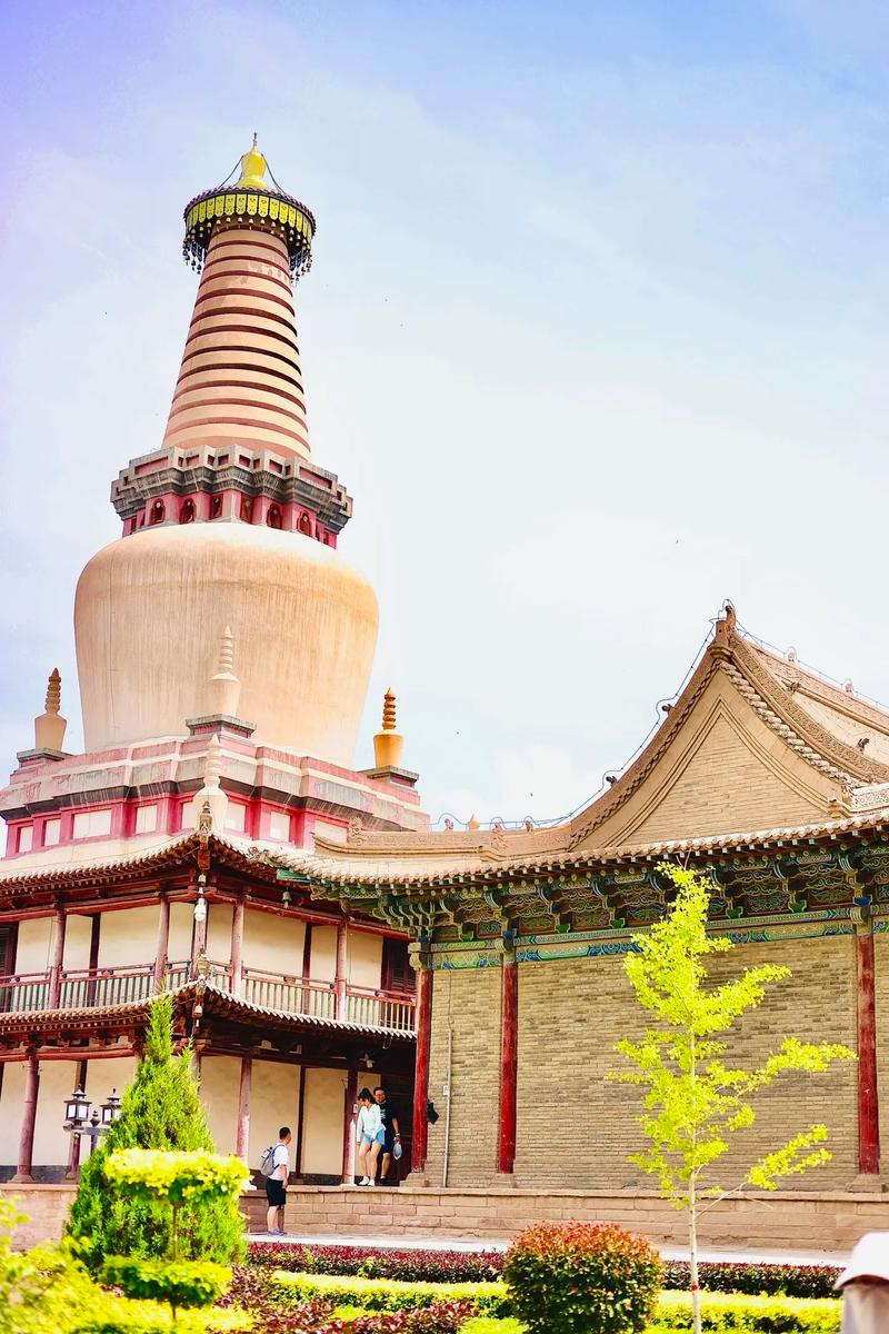 探寻酒泉金佛寺,千年古刹的传奇魅力