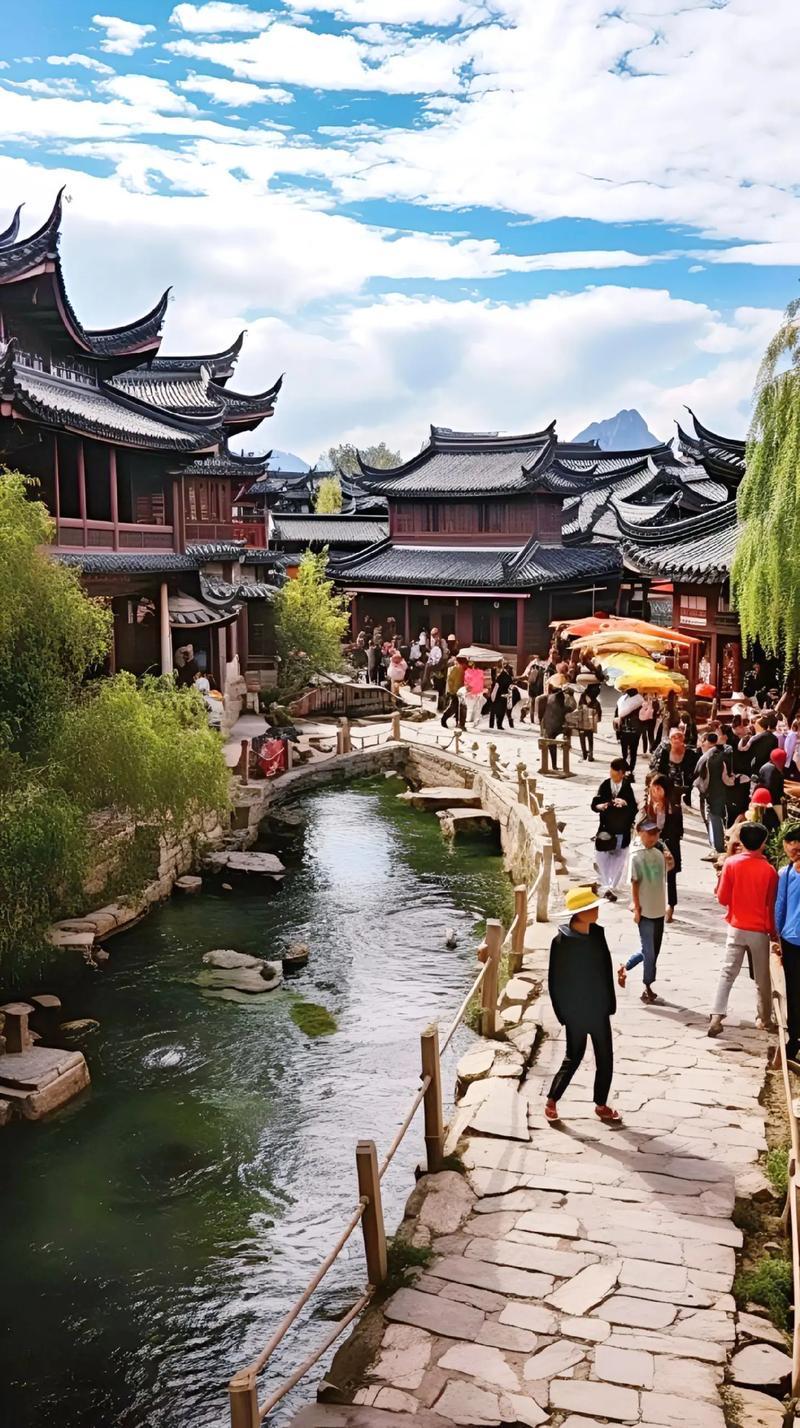探秘中甸古城,历史悠久的纳西族文化瑰宝 第2张 探秘中甸古城,历史悠久的纳西族文化瑰宝 第2张