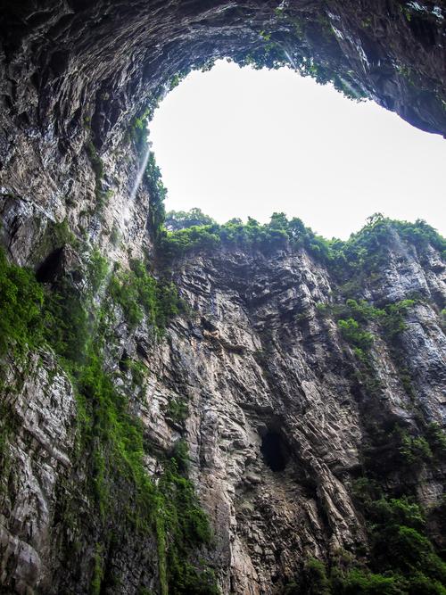 探秘武隆,畅享激情漂流之旅_领略喀斯特地貌下的自然奇观 第2张 探秘武隆,畅享激情漂流之旅_领略喀斯特地貌下的自然奇观 第2张