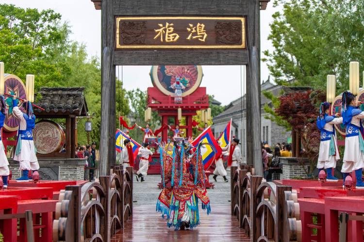 探秘淮剧小镇,传统文化与现代魅力的完美交融 第2张 探秘淮剧小镇,传统文化与现代魅力的完美交融 第2张