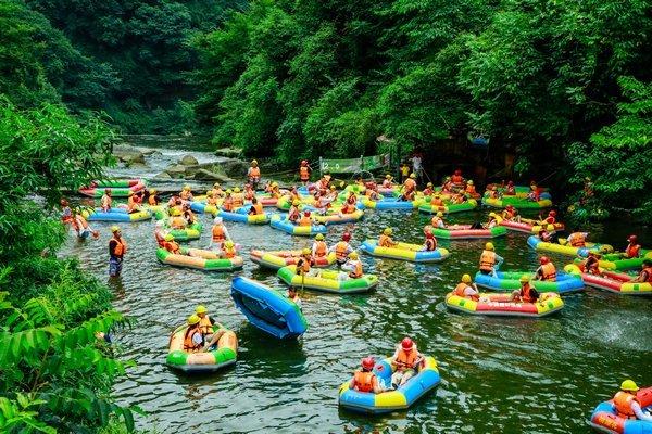 探秘贵阳修文,探寻夏日清凉之地的游泳乐园 第2张 探秘贵阳修文,探寻夏日清凉之地的游泳乐园 第2张