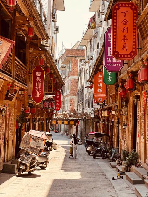 漫步福鼎车流街,古韵今风交汇的旅游胜地 第2张 漫步福鼎车流街,古韵今风交汇的旅游胜地 第2张