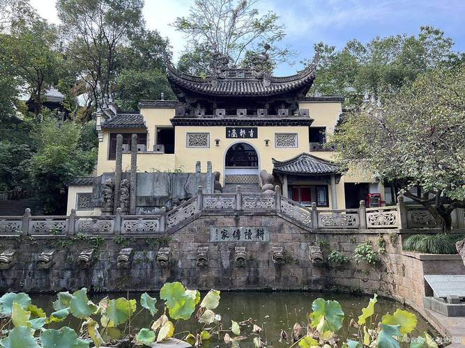 诸暨免费景点大盘点,探寻千年古都的无穷魅力 第2张 诸暨免费景点大盘点,探寻千年古都的无穷魅力 第2张