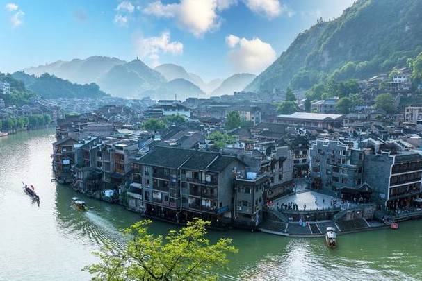 贵州栛波,自然与历史的交响曲,探寻古韵风情 第2张 贵州栛波,自然与历史的交响曲,探寻古韵风情 第2张