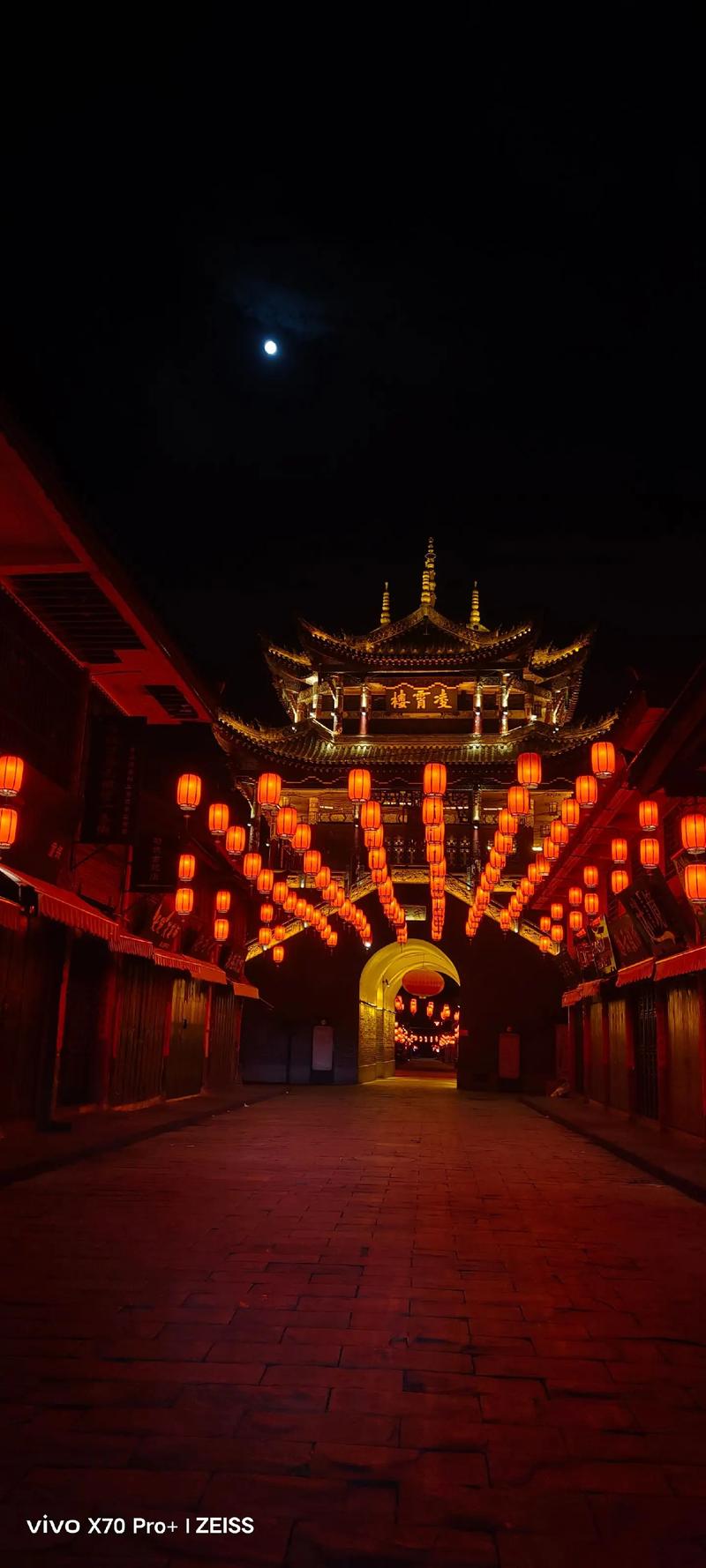 钟祥夜游,千年古城的浪漫邂逅 第2张 钟祥夜游,千年古城的浪漫邂逅 第2张