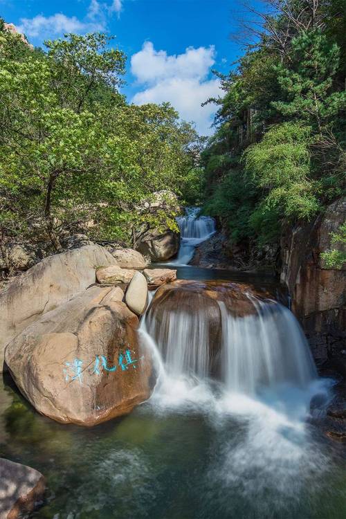 青岛与吉林,两大旅游胜地，风光无限，文化独具魅力