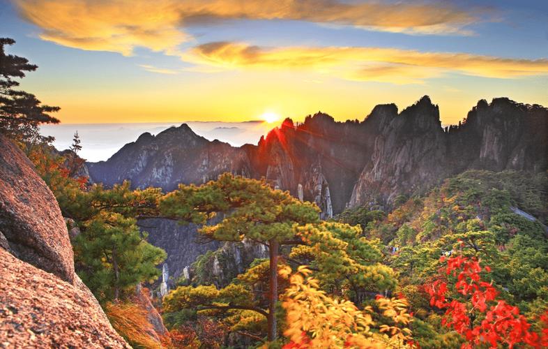 黄山秋色,醉美中国山川画卷 第2张 黄山秋色,醉美中国山川画卷 第2张