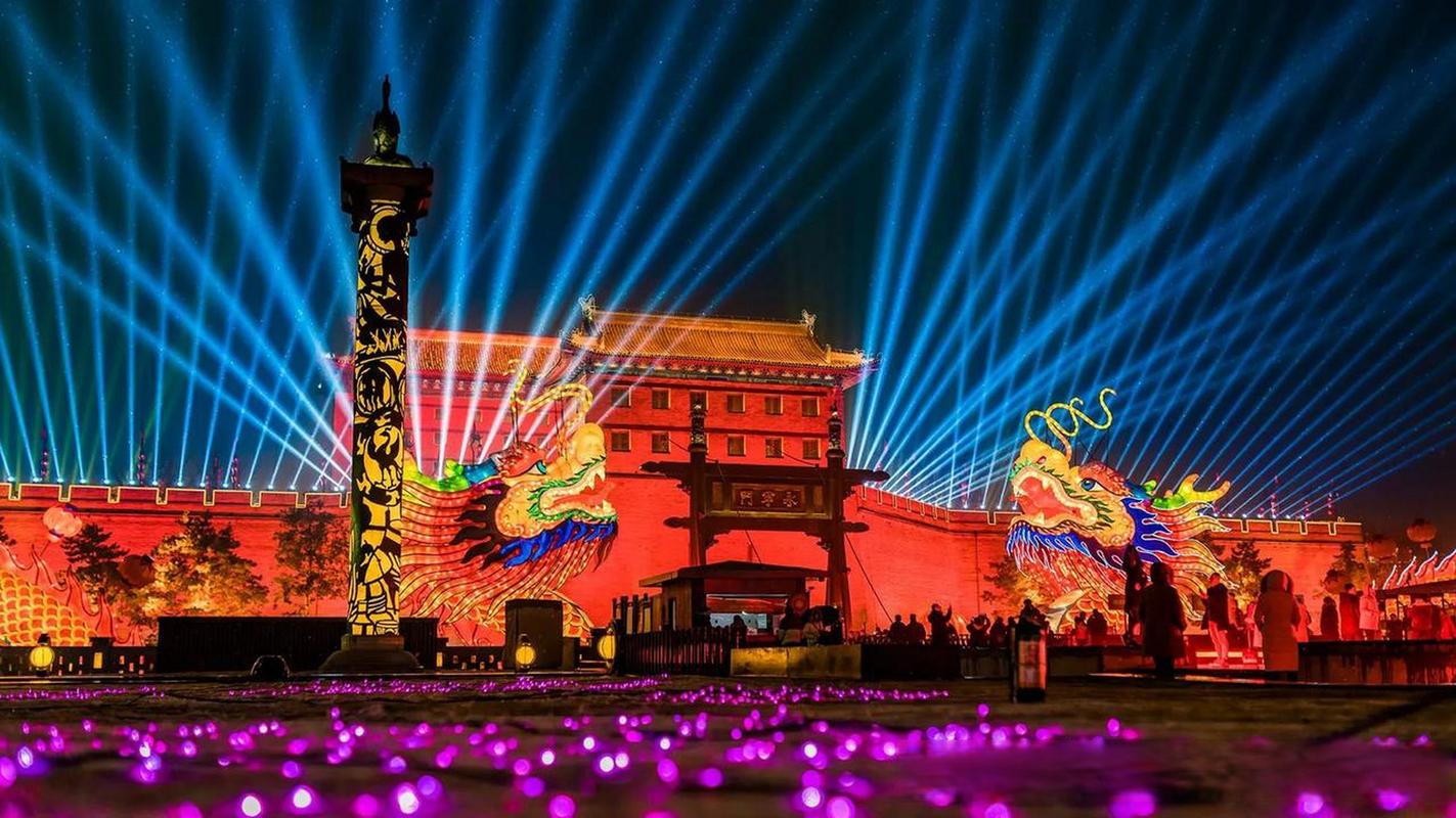 夜幕下的西安,探寻古都的浪漫与辉煌 第2张 夜幕下的西安,探寻古都的浪漫与辉煌 第2张