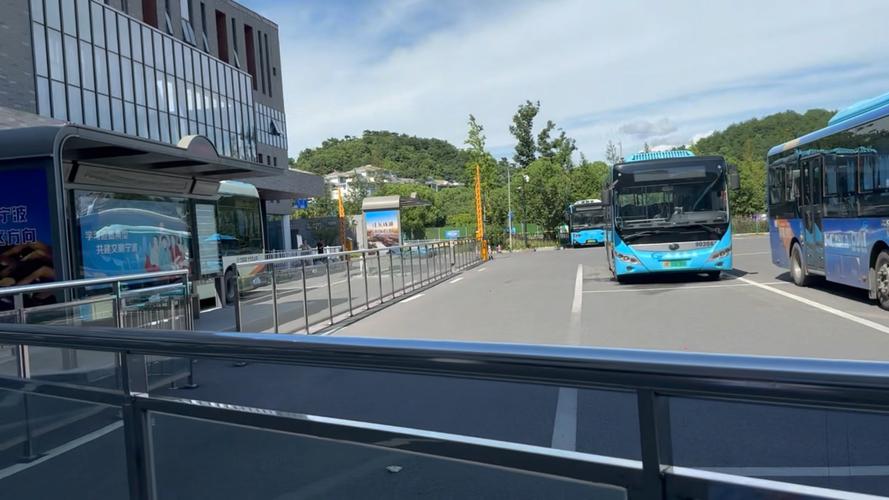 太原公交穿梭之旅,探索国际能源中心的风采 第2张 太原公交穿梭之旅,探索国际能源中心的风采 第2张